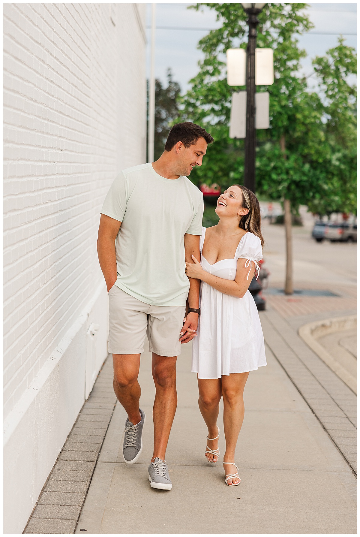 Chicago summer engagement session