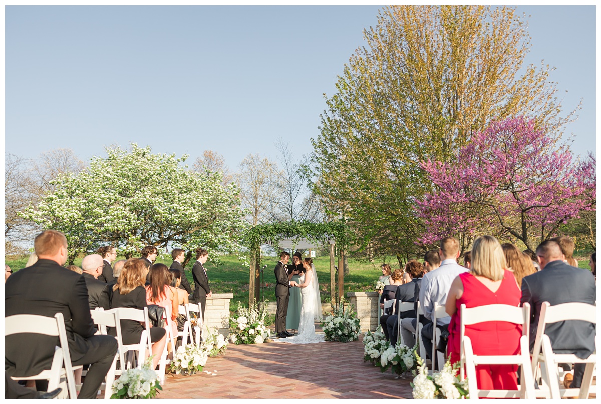 springtime Independence Grove wedding